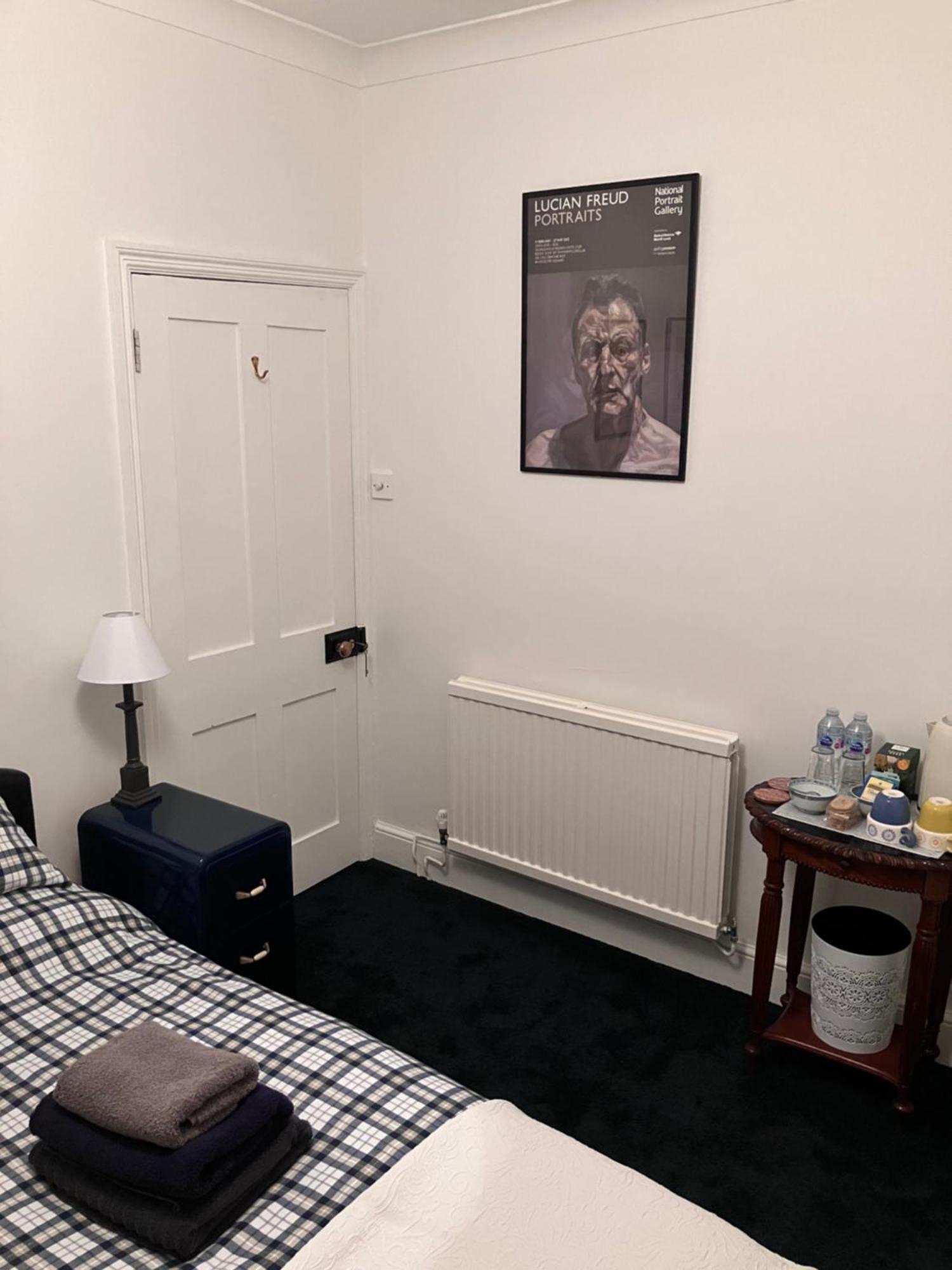In The Centre Of Shaftesbury Apartamento Quarto foto